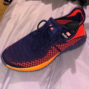 An athlete shoes bland new.
